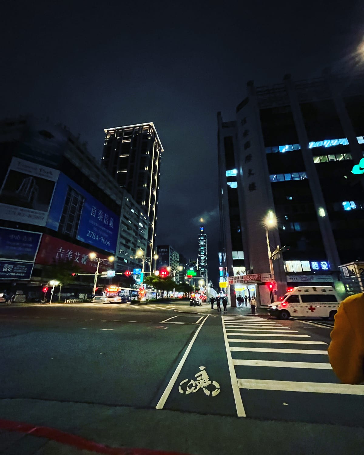 台北信義區街景